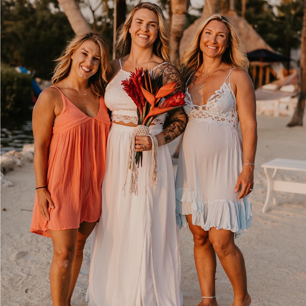 Size Large wedding dress!